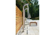 Gamma 510 freestanding outdoor shower (2) (web)